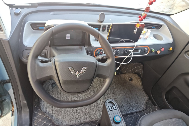 五菱汽车 宏光MINIEV 2020款 自在款 磷酸铁锂中控内饰12