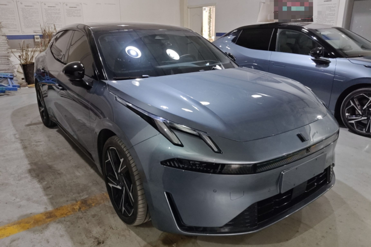 领克07 2024款 EM-P 126长续航 Ultra车身外观3