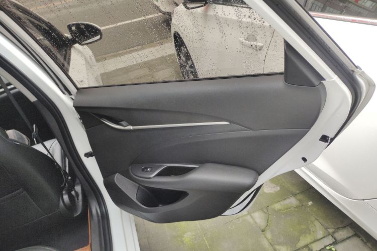 别克 英朗 2019款 18T 自动互联精英型 国VI中控内饰7006