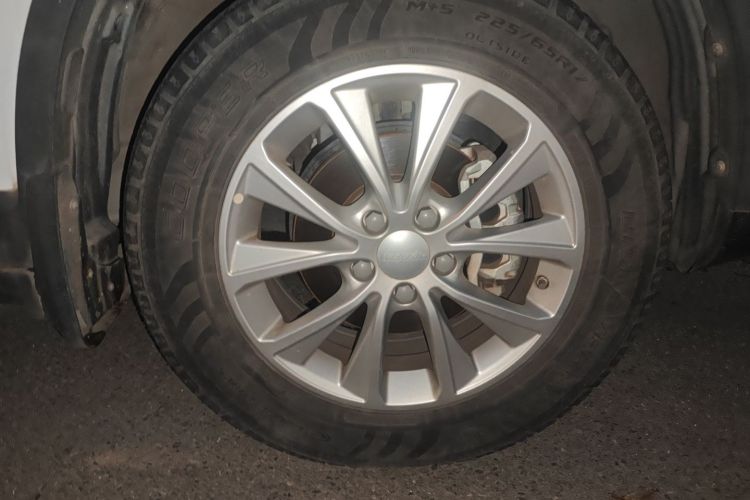 哈弗H6 2019款 运动版 1.5T 自动两驱精英型 国VI车身外观10