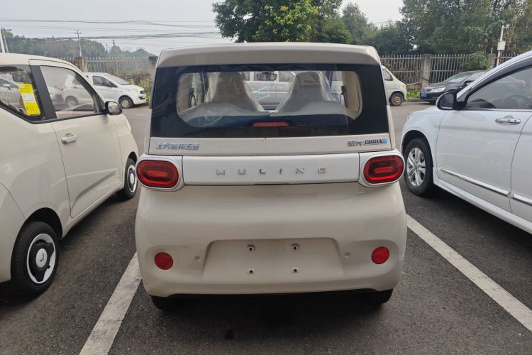 五菱汽车 宏光MINIEV 2024款 第三代 215km 青春版车身外观6