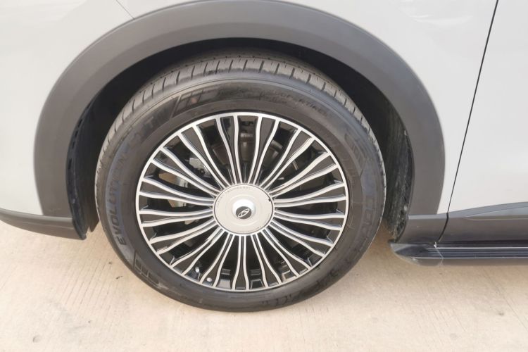 奇瑞 瑞虎8 L 2024款 2.0T 两驱豪华版 5座车身外观6007