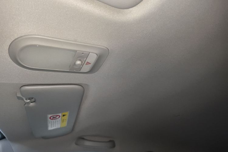 五菱汽车 五菱缤果 2024款 333km 悦享款局部细节22