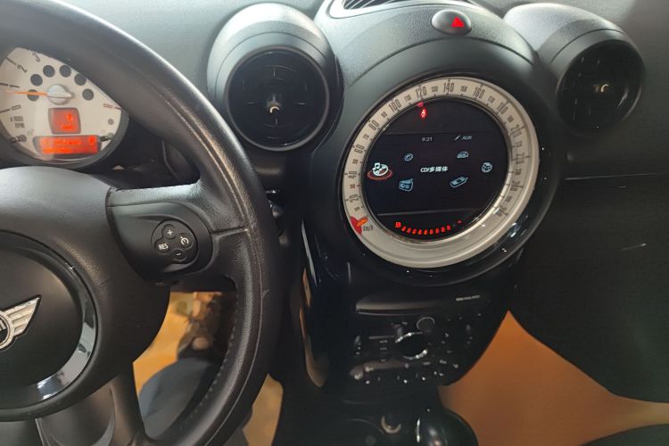 MINI Countryman 2013款 1.6T COOPER ALL4 Excitement中控内饰16