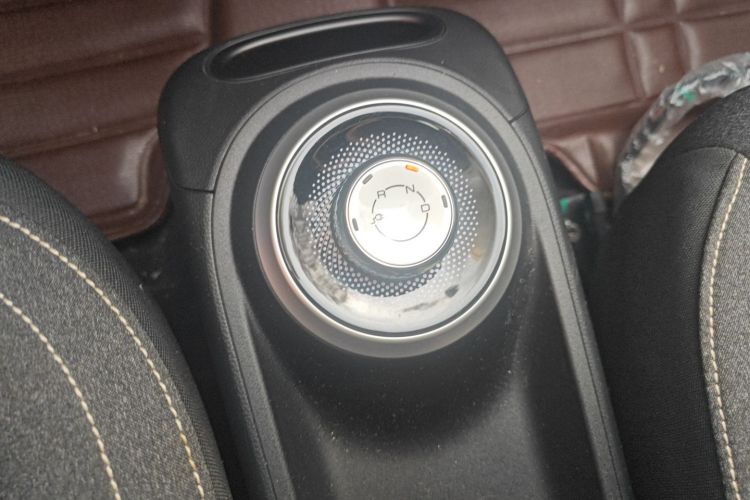 五菱汽车 五菱缤果 2023款 333km 快享款局部细节18