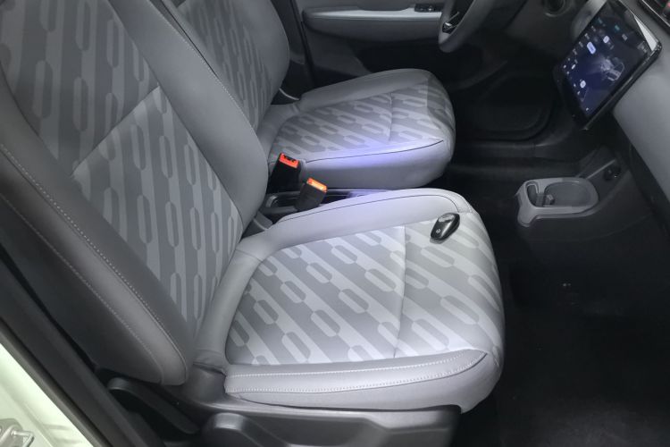 零跑汽车 零跑T03 2024款 403舒享版局部细节41