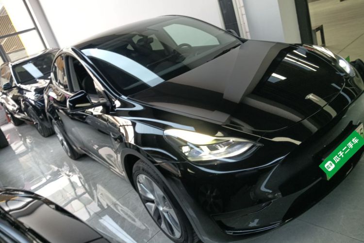 特斯拉 Model Y 2022款 后轮驱动版车身外观6002
