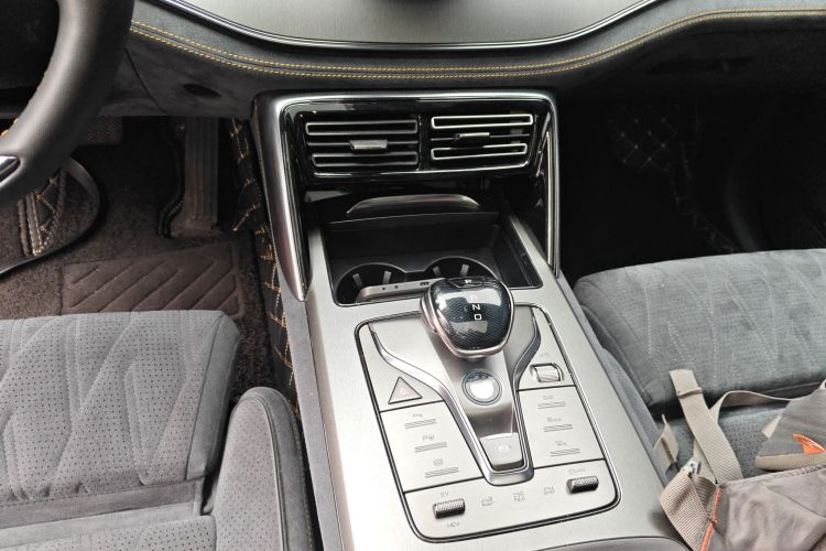 比亚迪 唐新能源 2024款 DM-p 战神版中控内饰18