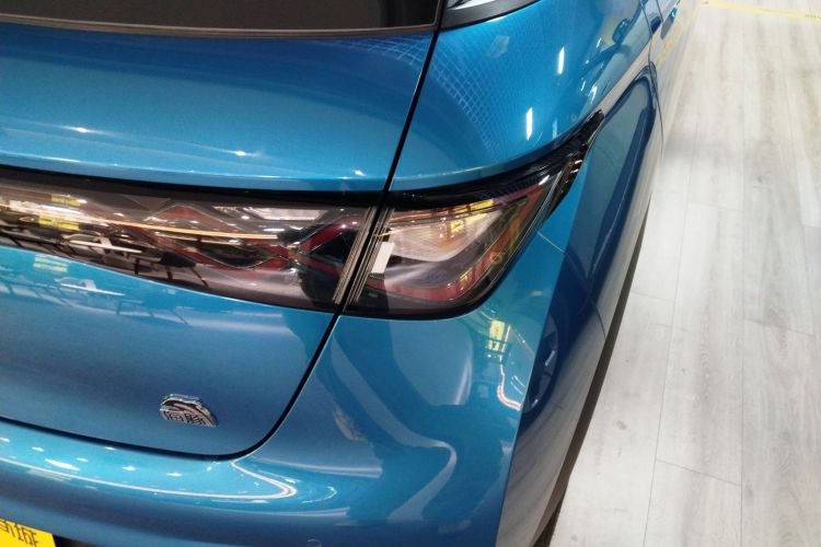 比亚迪 海豚 2023款 401km 骑士版车身外观6006