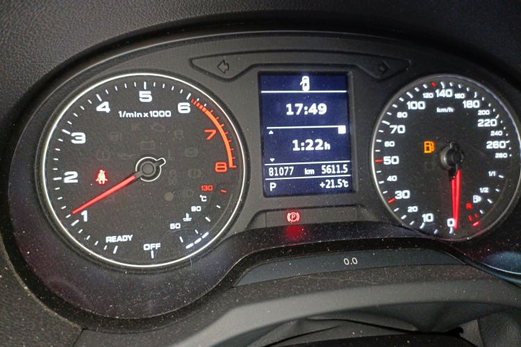 奥迪A3 2018款 30周年年型 Limousine 35 TFSI 运动型中控内饰15