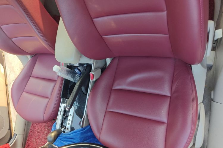 马自达6 2011款 2.0L 自动时尚型局部细节19