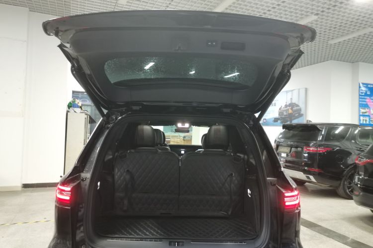 理想汽车 理想ONE 2021款 增程6座版机舱底盘23