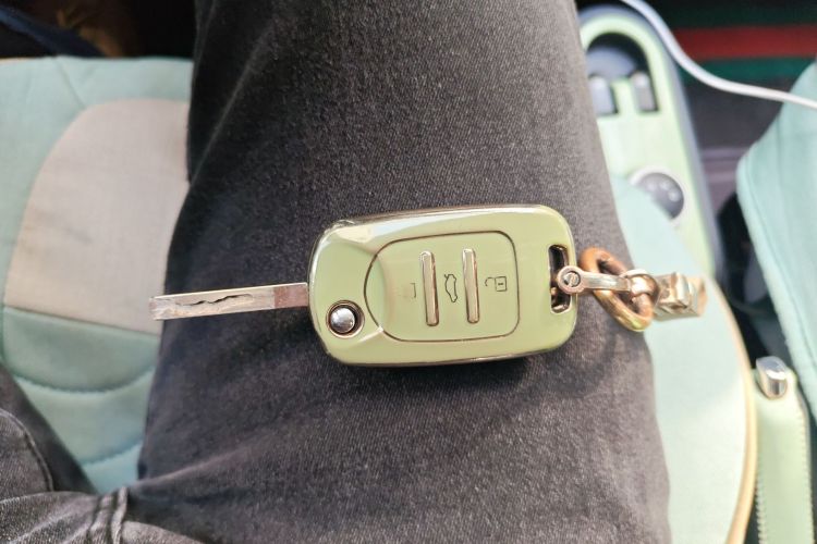 五菱汽车 宏光MINIEV 2021款 马卡龙臻享款 三元锂中控内饰7001