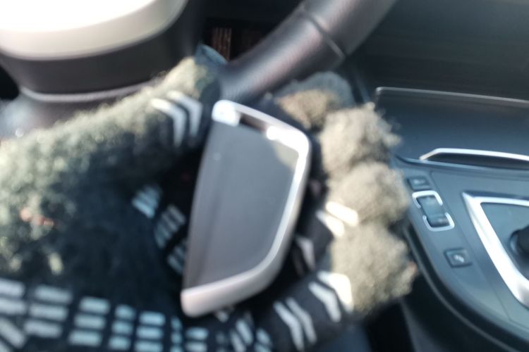 宝马3系GT 2014款 320i 领先型中控内饰11