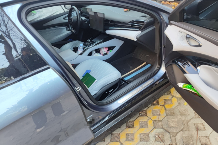 比亚迪 海豹 2022款 550km 标准续航后驱版尊贵型局部细节9005