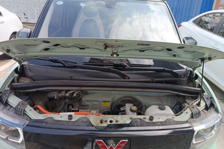 五菱汽车 宏光MINIEV 2021款 马卡龙时尚款 三元锂机舱底盘24