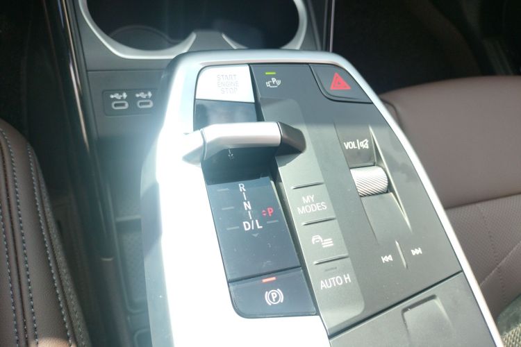 宝马X1 2024款 xDrive25Li X设计套装中控内饰18