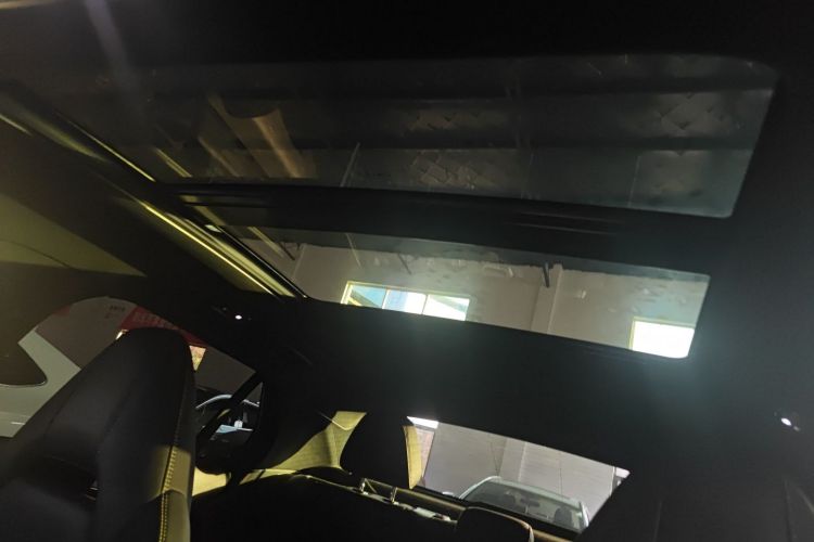 领克03 2023款 2.0TD DCT劲Pro中控内饰22