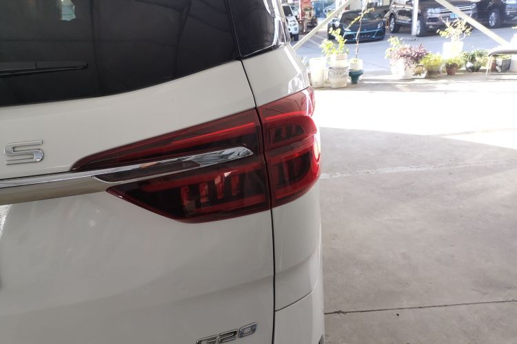 上汽大通MAXUS 大通G20 2020款 2.0T 汽油自动智尊版车身外观6006