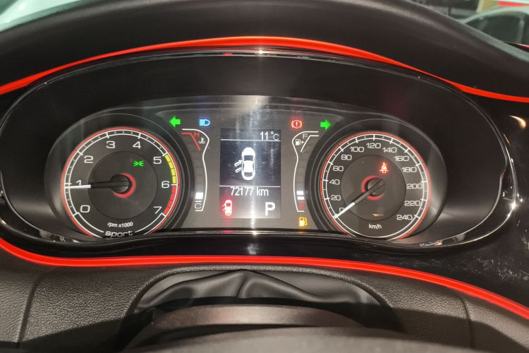 菲亚特 致悦 2014款 1.4T 自动运动版局部细节14