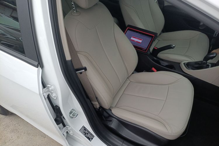 别克 英朗 2019款 15T 双离合互联精英型 国VI局部细节41