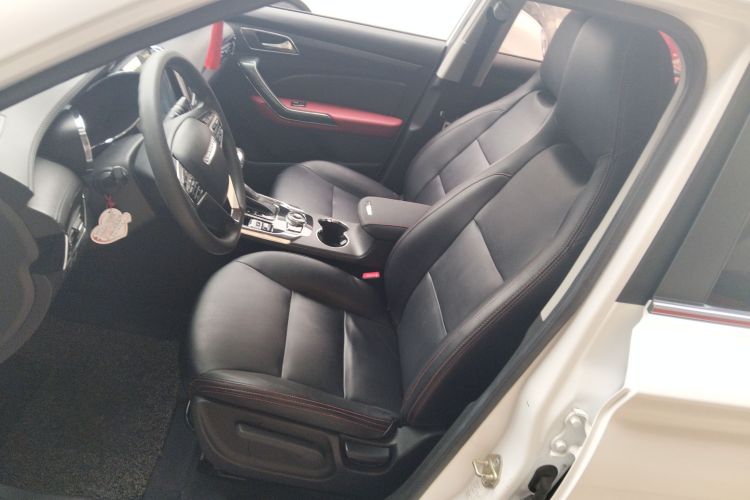 猎豹汽车 猎豹CS9 2017款 1.5L CVT风尚型中控内饰19