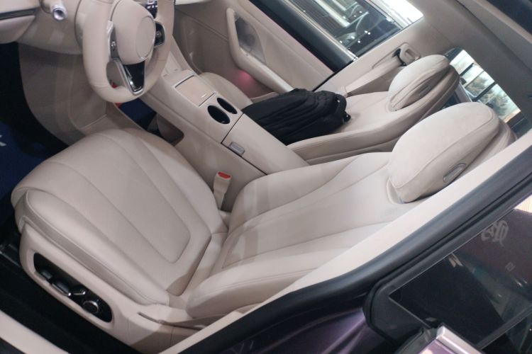 鸿蒙智行 智界R7 2024款 纯电 736km UItra局部细节19