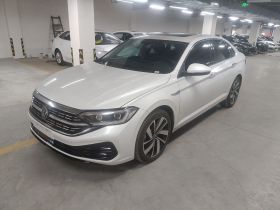 大众 速腾 2025款 300TSI DSG卓越版