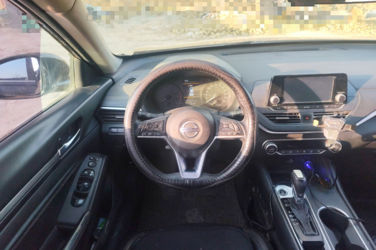 日产 天籁 2019款 2.0L XL 舒适版局部细节13