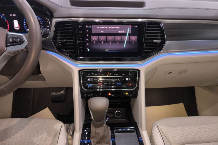 大众 威然 2020款 380TSI 尊贵版局部细节16