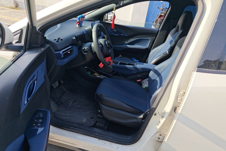 比亚迪 海鸥 2025款 305km 活力版中控内饰20