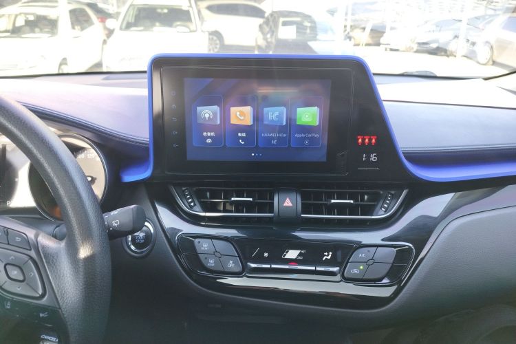 丰田C-HR 2022款 2.0L 舒适版局部细节16