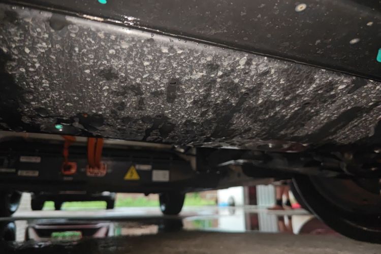 吉利银河 2025款 210km 熊猫骑士局部细节9008