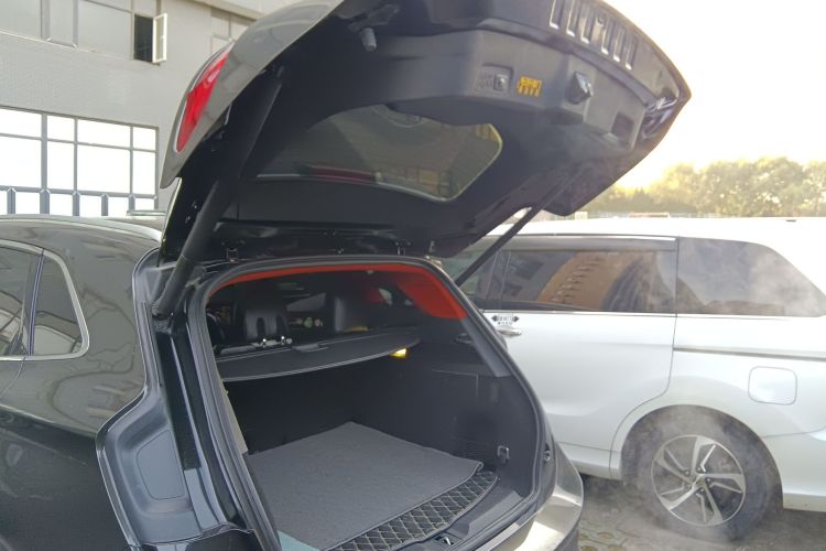 林肯MKC 2016款 2.0T 四驱尊雅版机舱底盘23