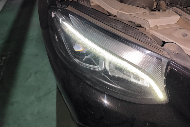 奔驰GLC 2018款 GLC 260 4MATIC 豪华型车身外观6006