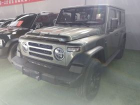 212 T01 2024款 2.0T 探险家