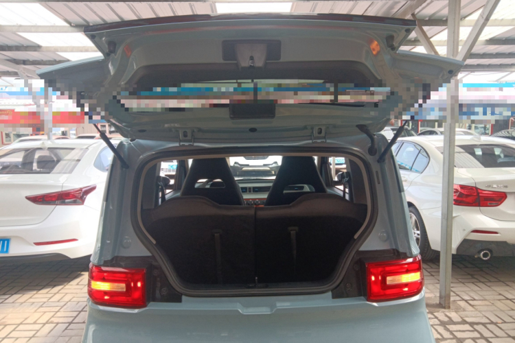 五菱汽车 宏光MINIEV 2022款 轻松款 磷酸铁锂中控内饰23