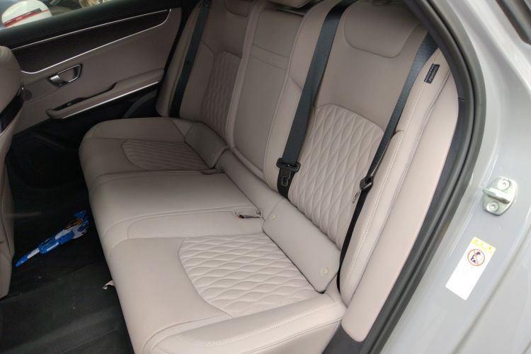 比亚迪 汉 2025款 EV 701KM激光雷达智驾型中控内饰7004