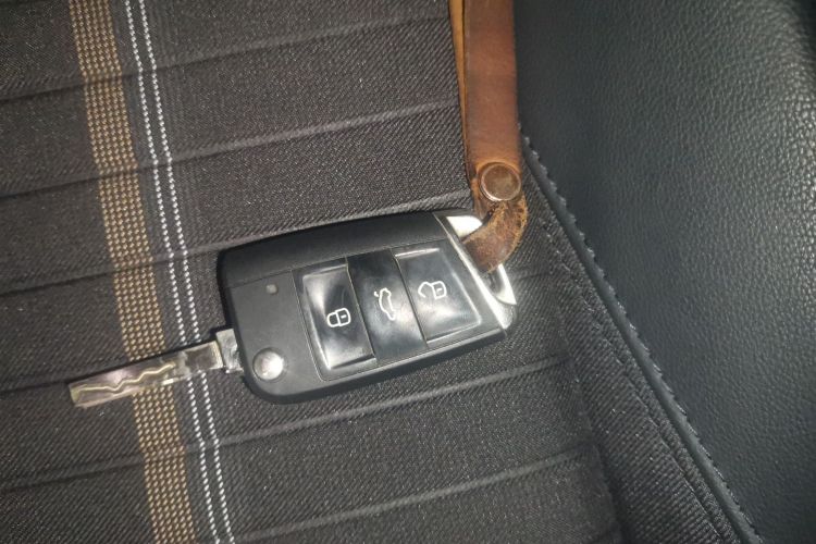 大众 朗逸 2021款 280TSI DSG舒适版中控内饰11