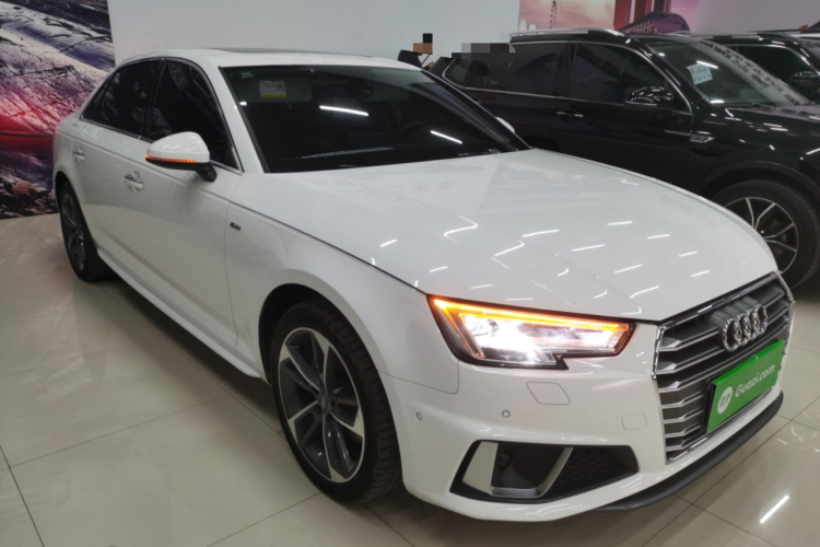 奥迪A4L 2019款 40 TFSI 时尚型 国VI车身外观3