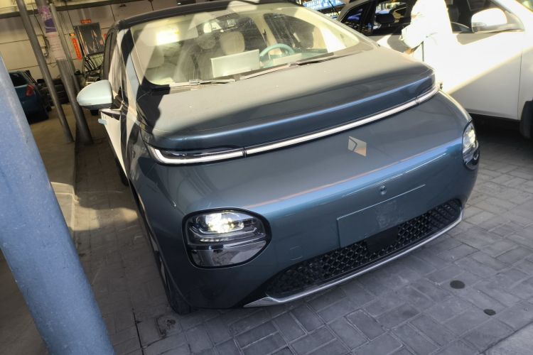 宝骏云朵 2023款 460 Pro车身外观6002