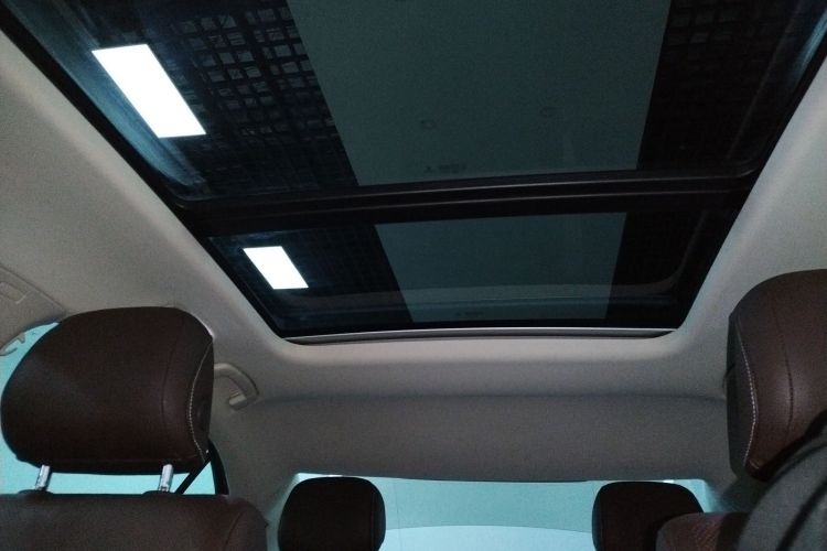 大众 辉昂 2016款 380TSI 两驱至尊版中控内饰22