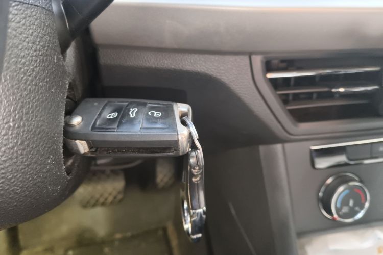 大众 朗逸 2021款 1.5L 自动舒适版中控内饰7001