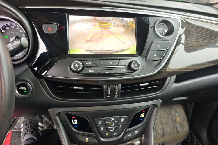 别克 昂科威 2021款 532T 两驱领先型中控内饰16