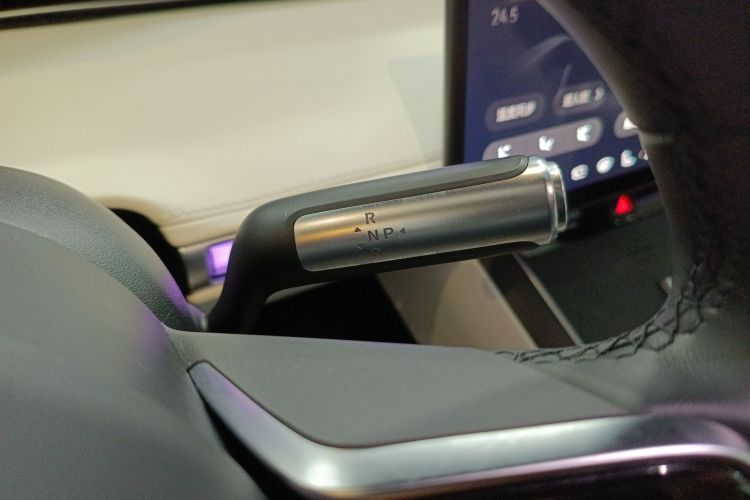 鸿蒙智行 享界S9 2024款 纯电 Ultra 四驱旗舰版局部细节18