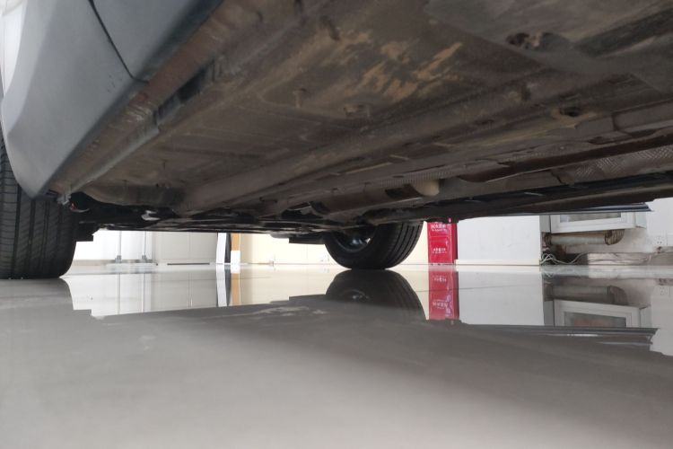 标致4008 2019款 400THP 尝先版局部细节9002