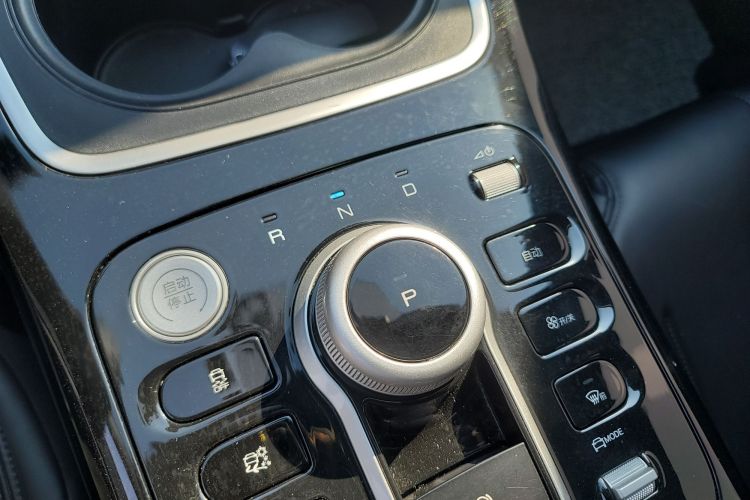 比亚迪 秦PLUS 2023款 EV 510KM 出行版中控内饰18