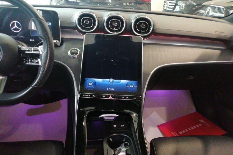 奔驰C级 2022款 C 200 L 运动版局部细节16