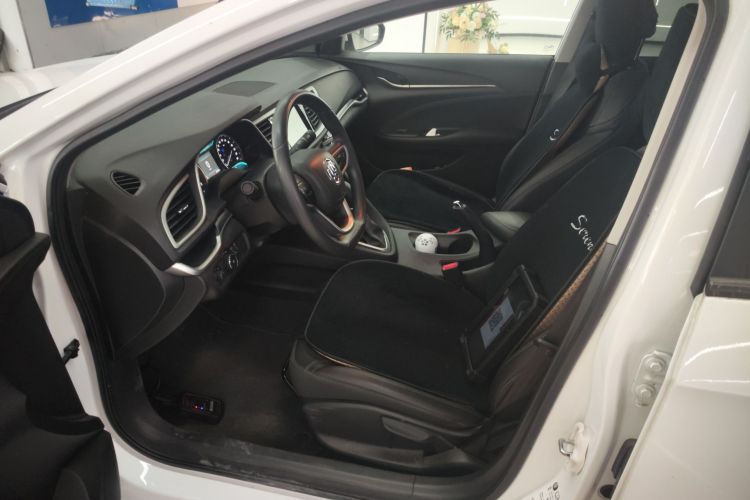 别克 英朗 2021款 改款 1.3T 自动轻混动精英型局部细节19