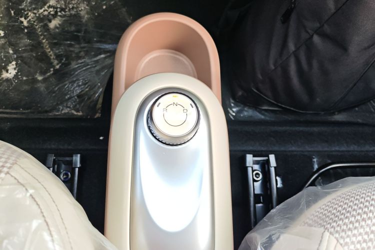 五菱汽车 宏光MINIEV 2025款 四门版 进阶款局部细节18